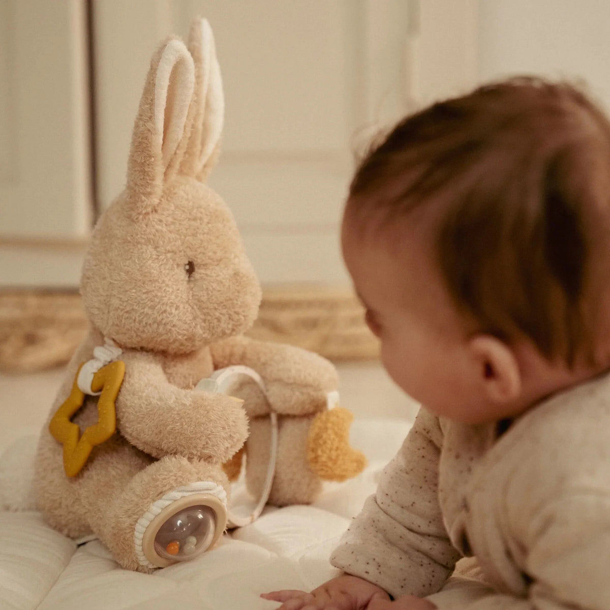 Little Dutch - activiteitenknuffel bunny