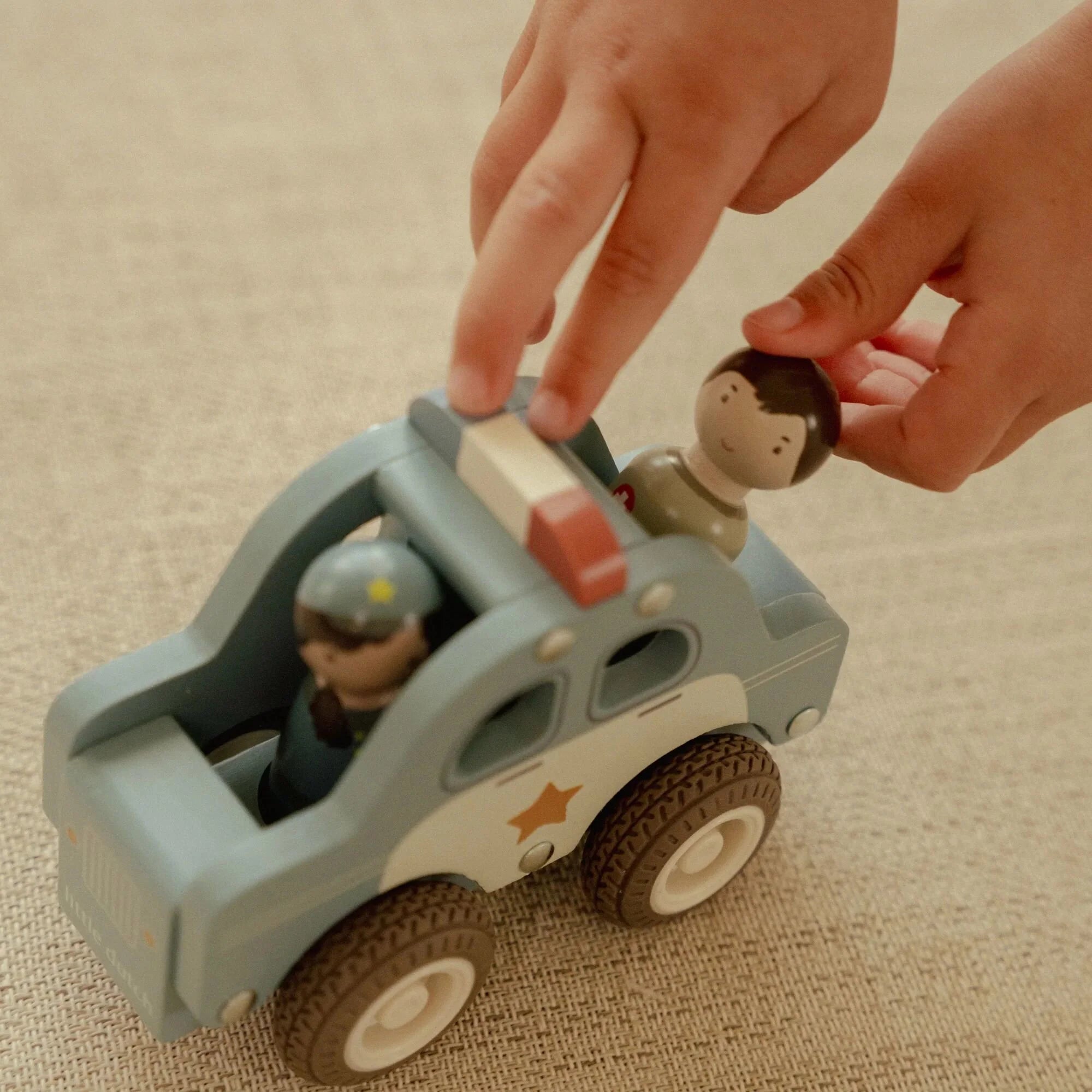 Little Dutch - politiewagen