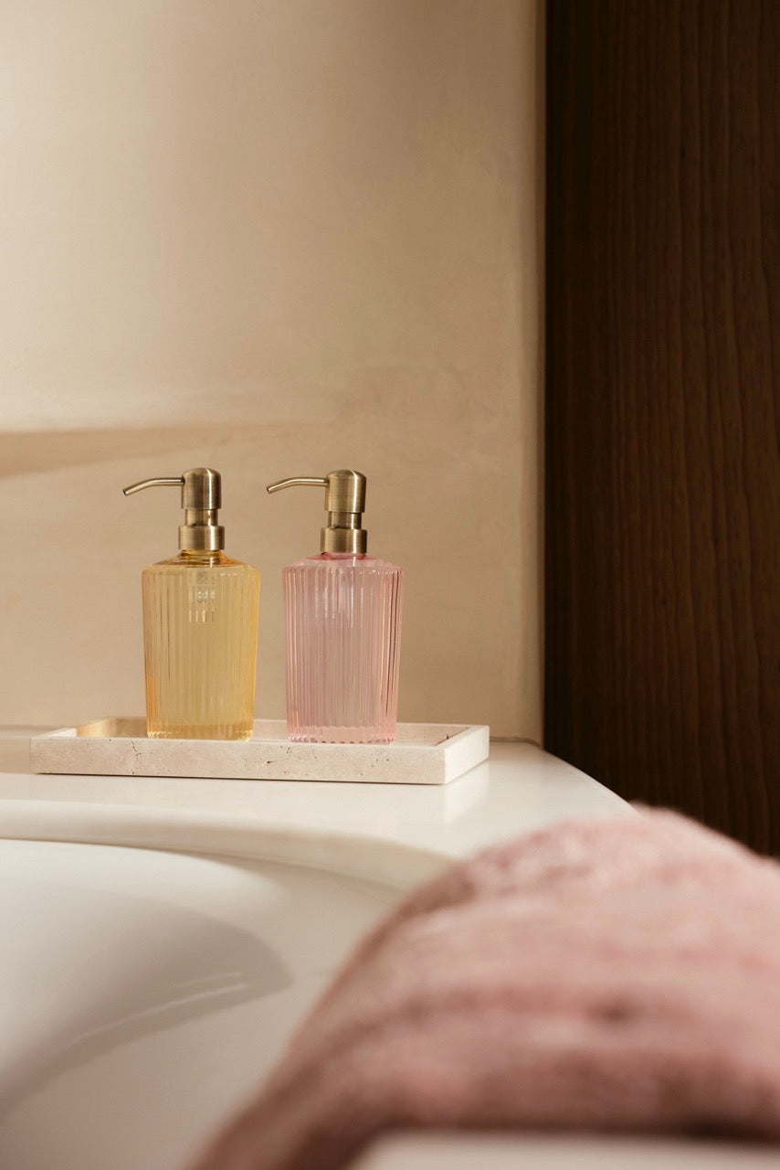Wellmark ism Paveau - hand soap fresh linnen - cable yellow