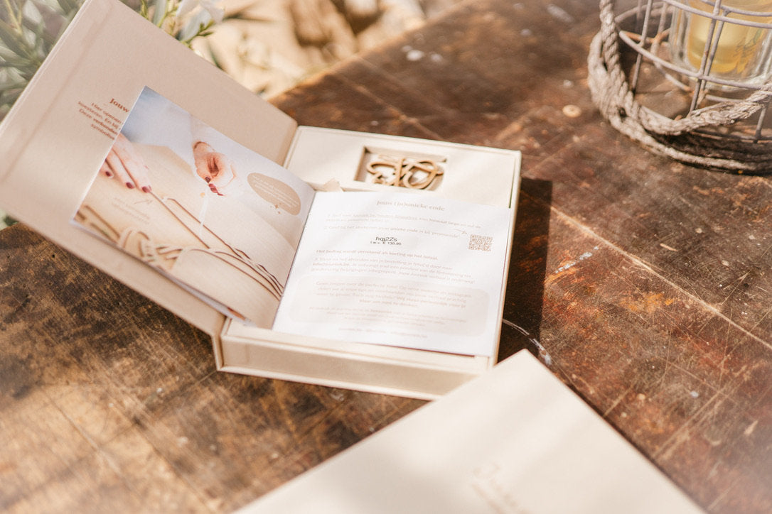 Juuniek - houten lijnportret