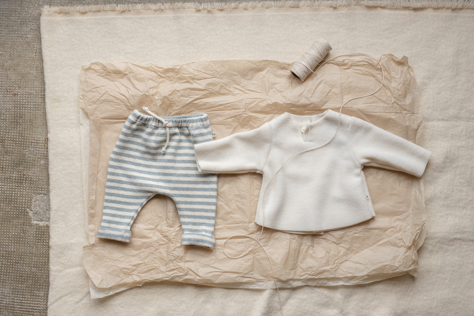 1+ in the family - broek vicens - nuvola