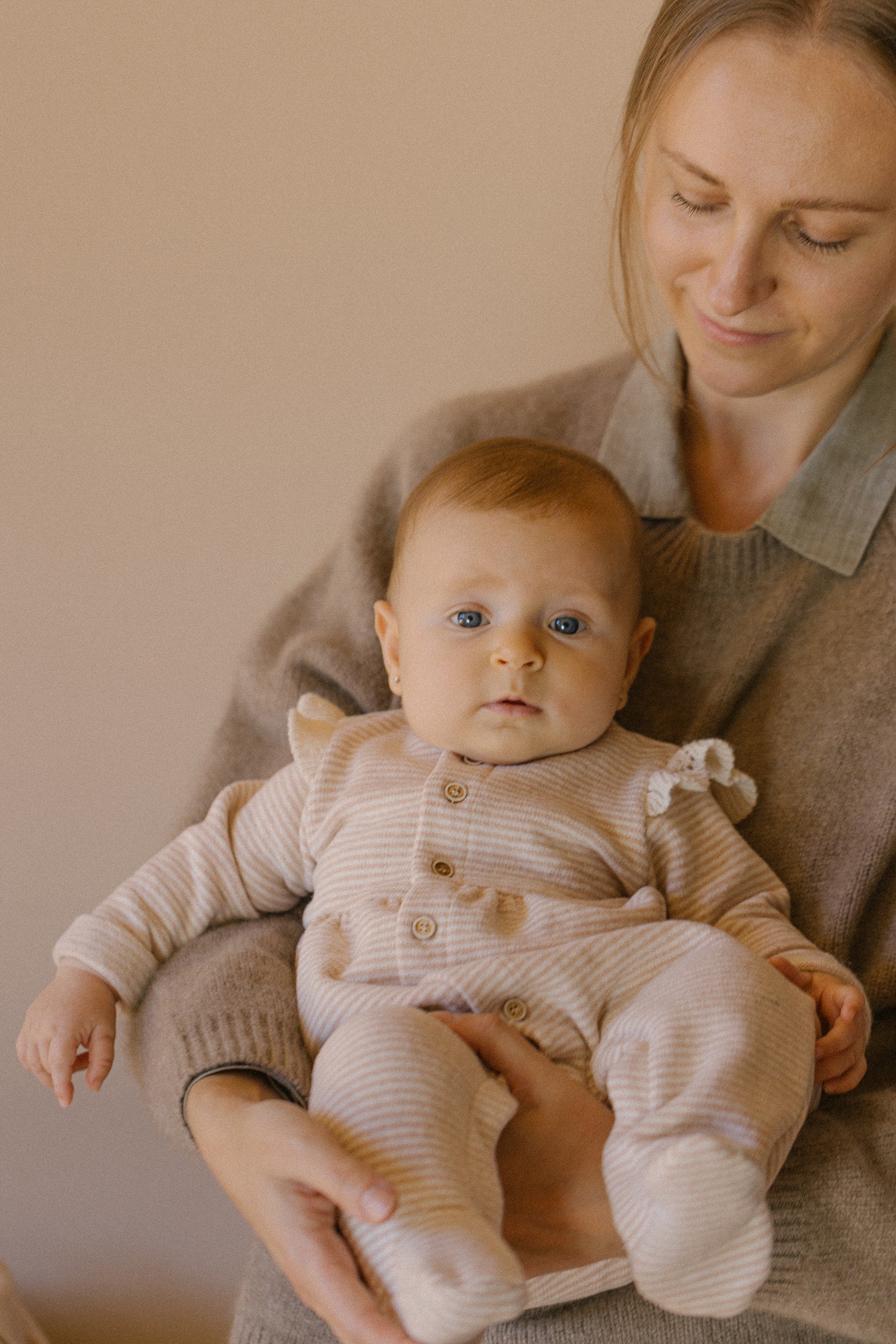 1+ in the family - orleans soft striped fleece onesie - nude