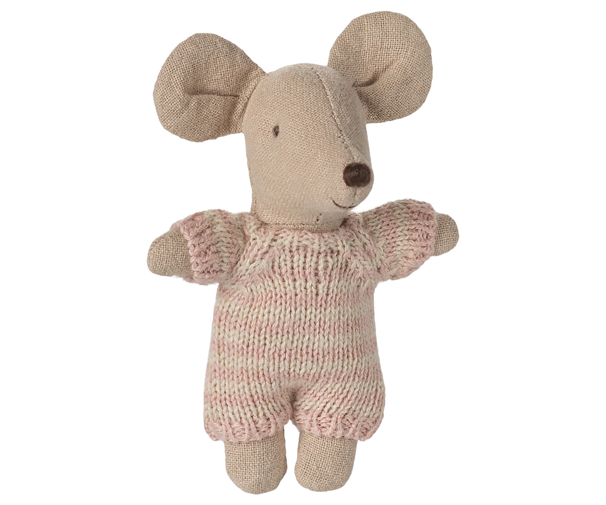 Maileg - baby muis in draagmand