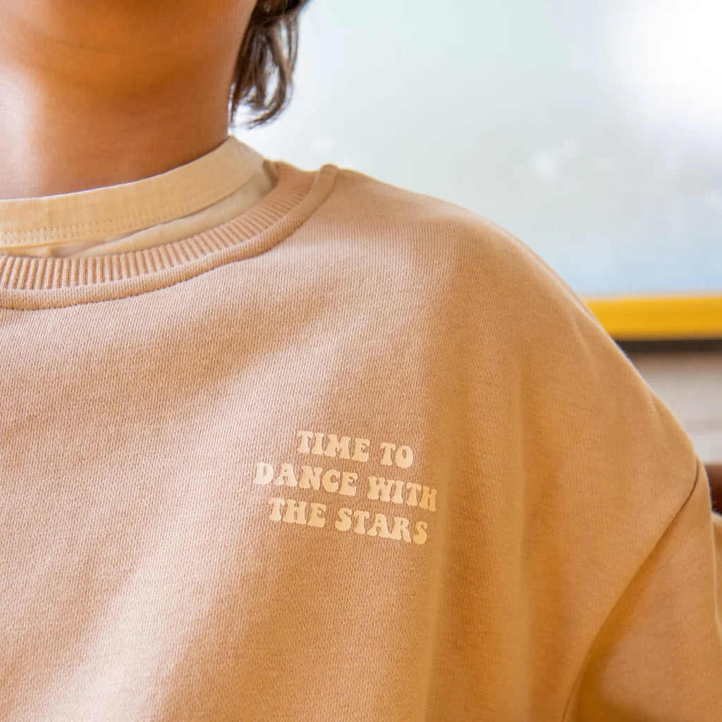 Elle and Rapha - sweater moonchild - sand beige