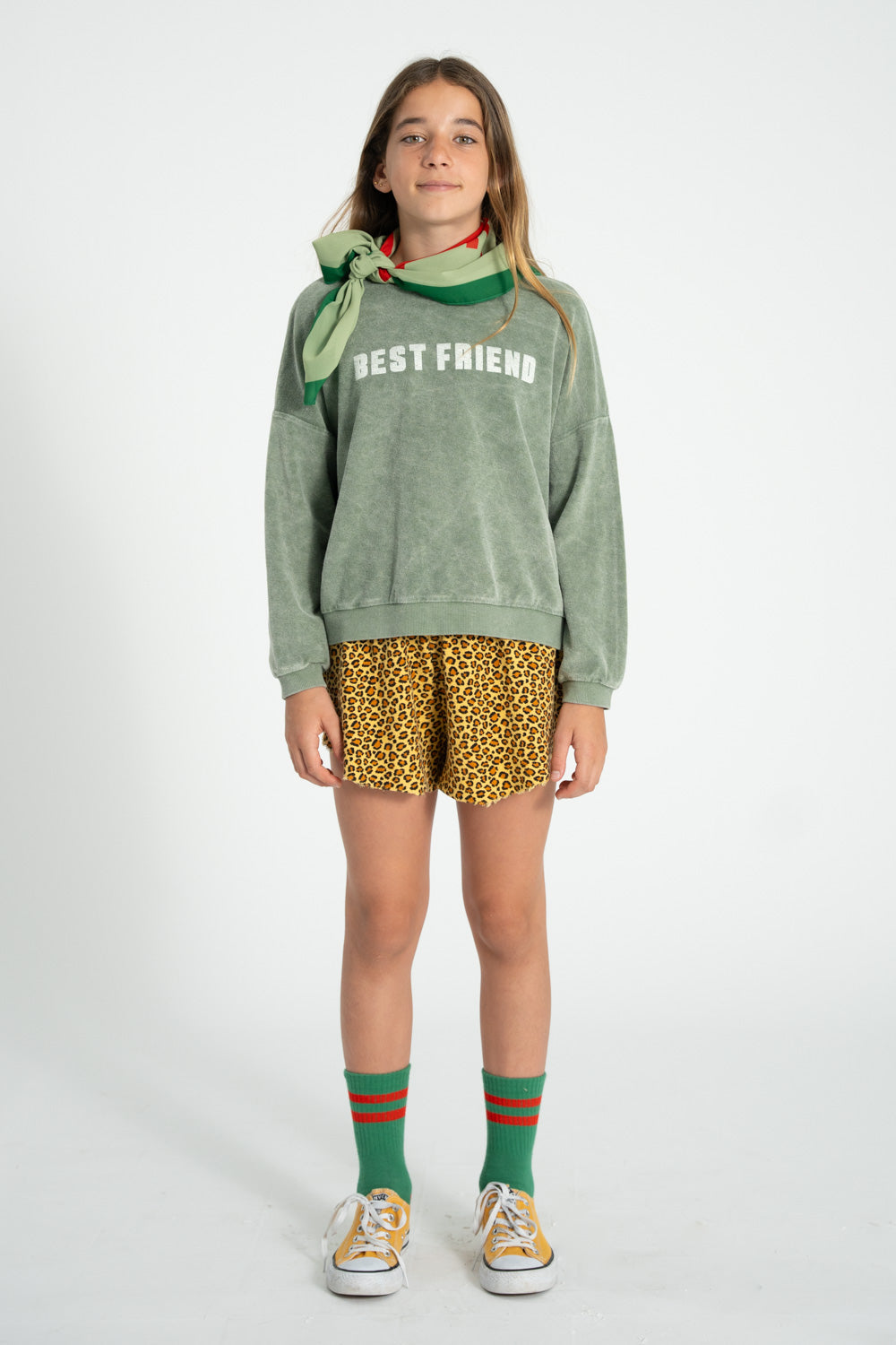 Piupiuchick - sweatshirt - washed green with best friends print