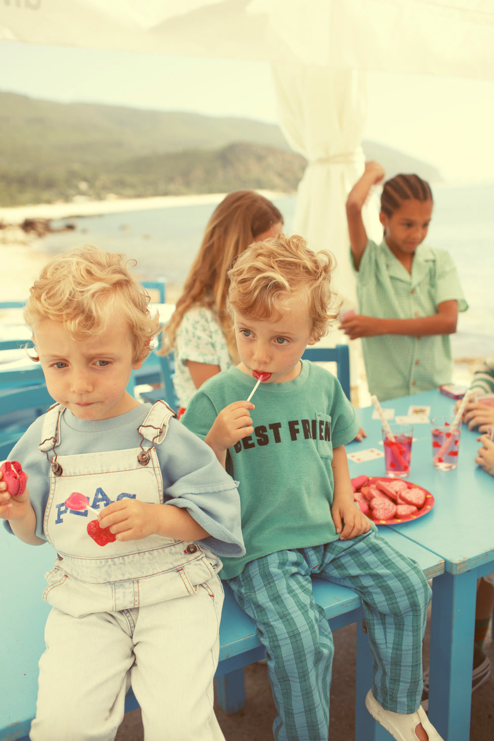 Piupiuchick - short sleeve sweatshirt - blue with A print