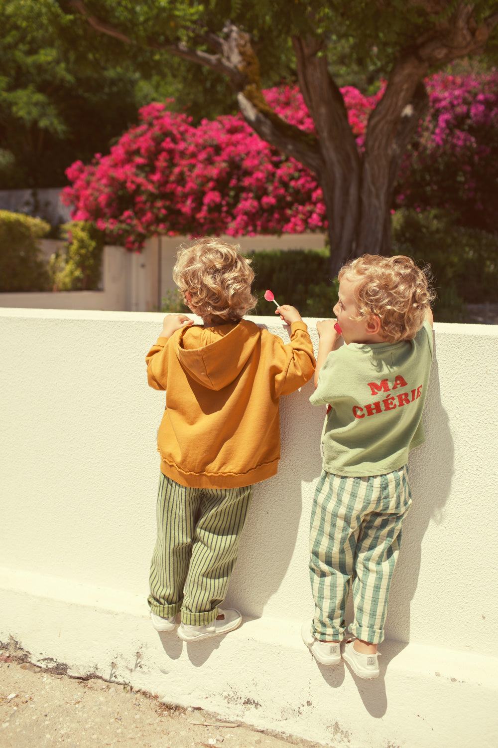 Piupiuchick - hoodie - camel with piupiuchick print