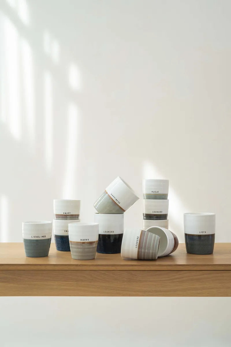 Zusss - koffiemok dream warmgrijs/wit