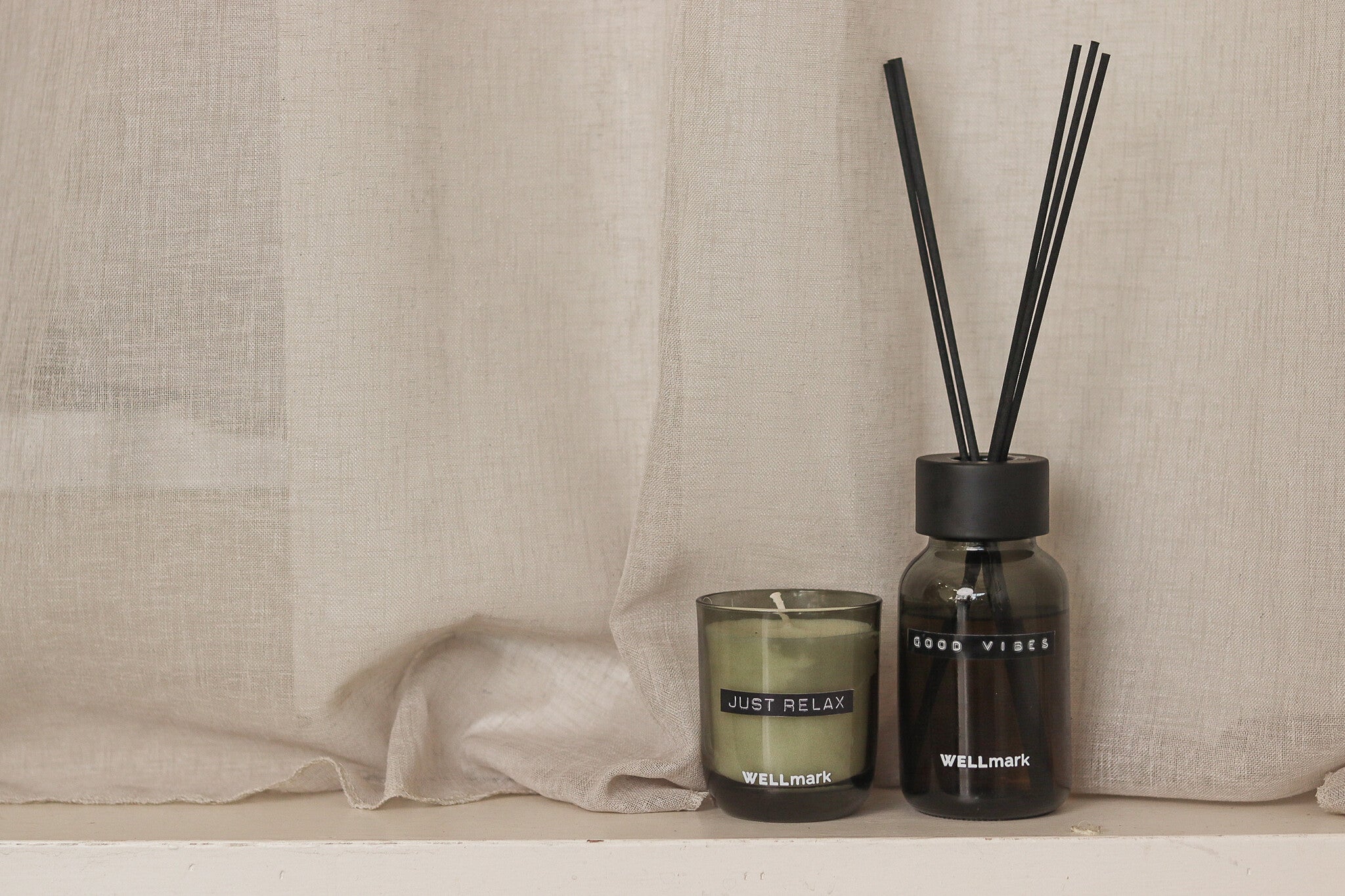 Wellmark - candle jar dark amber - smokey black