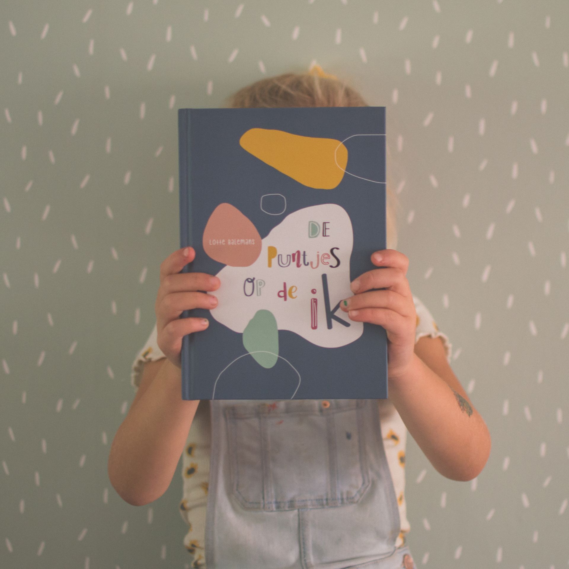 Lotte Balemans - boek - de puntjes op de ik