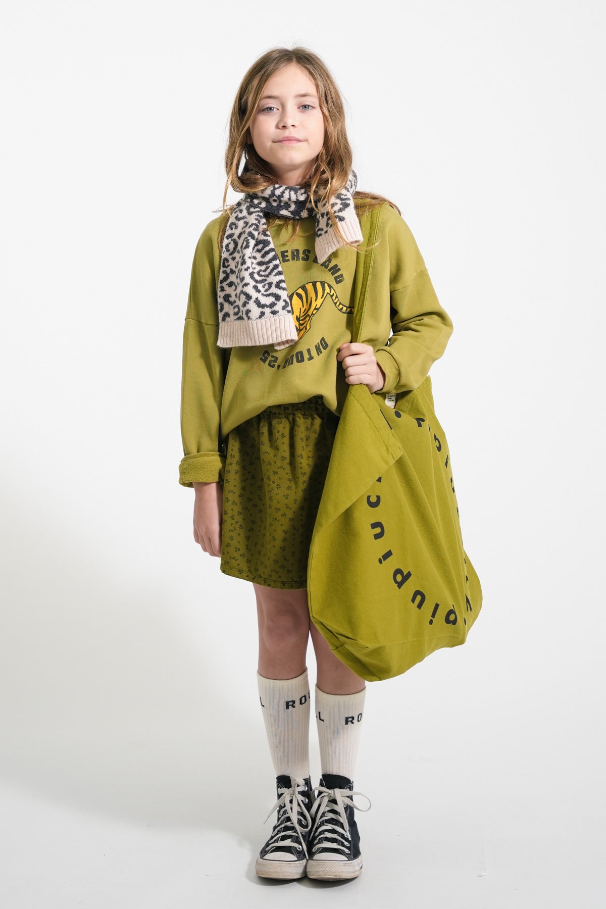 Piupiuchick - sweatshirt - olive green with tiger print