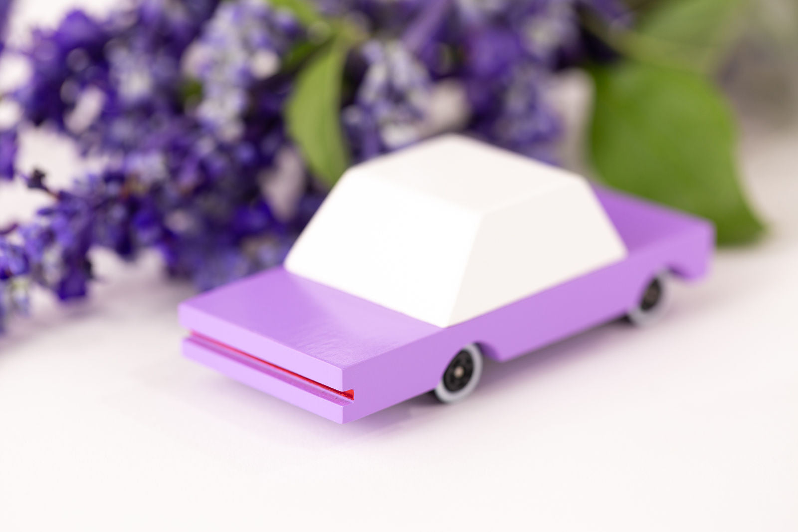 Candylab - houten speelgoedauto - b.berry