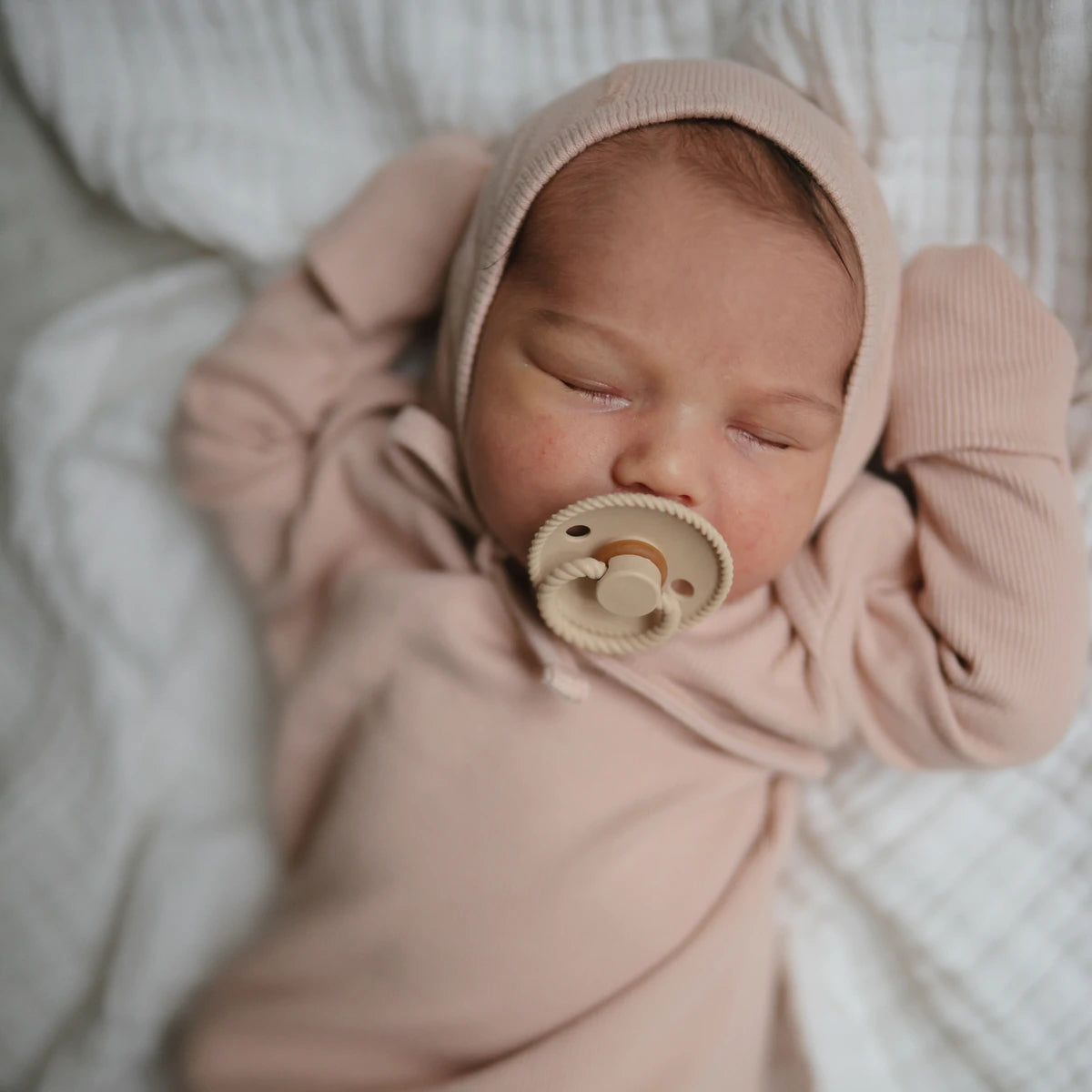 Frigg - fopspeen latex 0-6m - rope blush