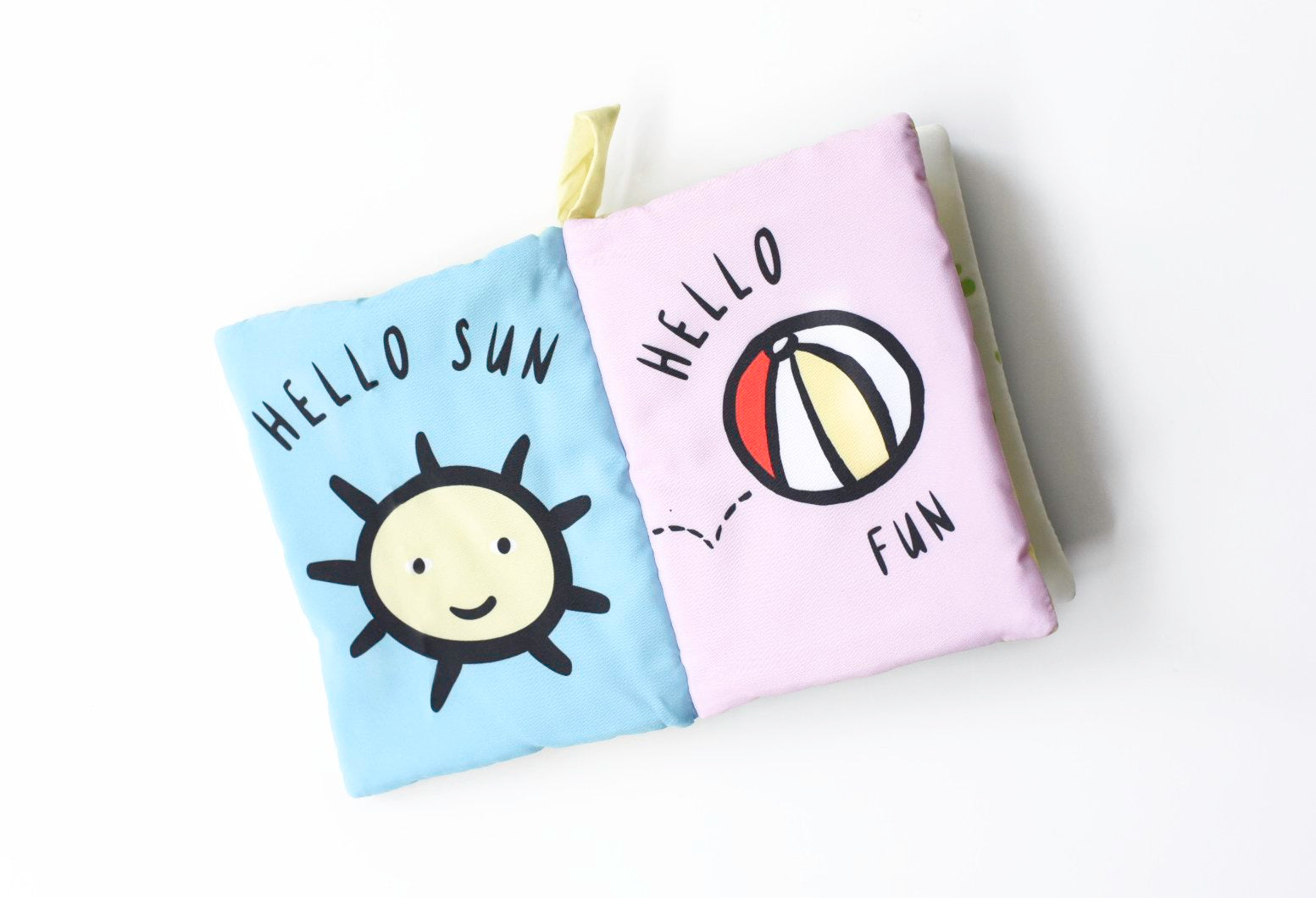 Wee Gallery - spiegelboek - hello you, hello me