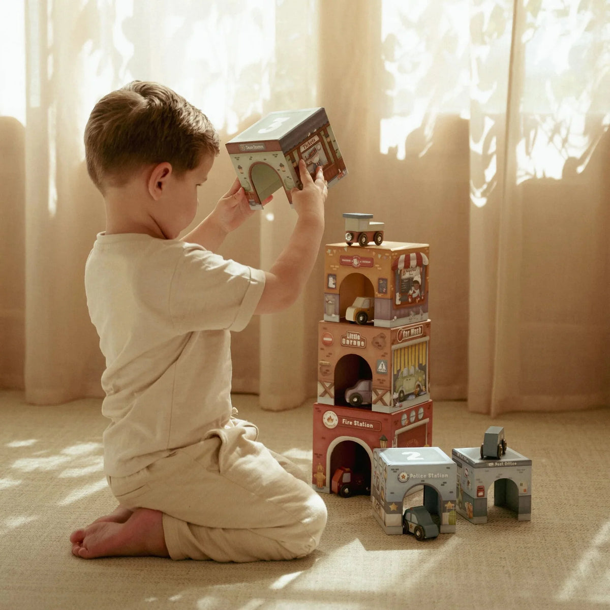 Little Dutch - stapeltoren met auto's