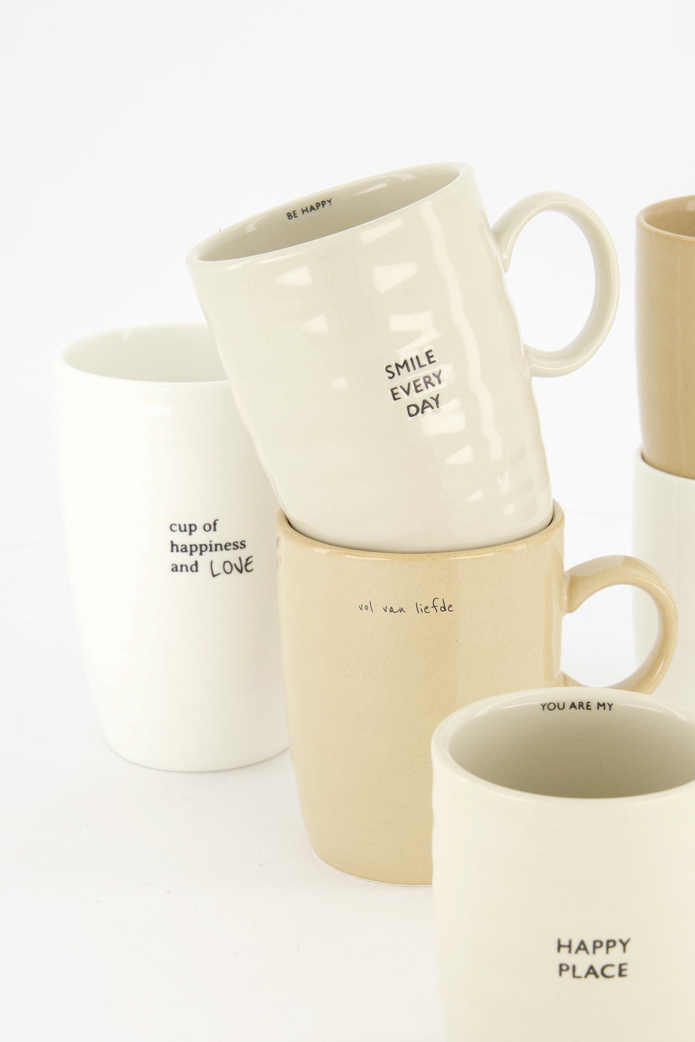 Zusss - mug L happiness - white/black