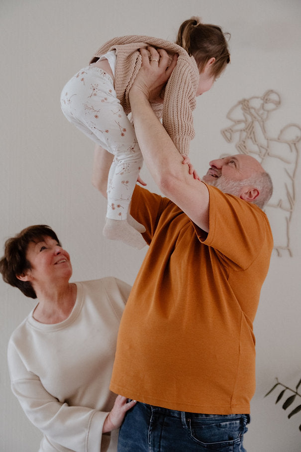 Juuniek - houten lijnportret