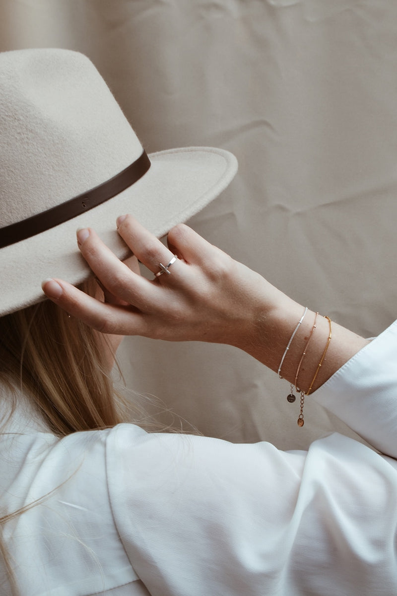 Label Kiki - mini dot chain bracelet gold