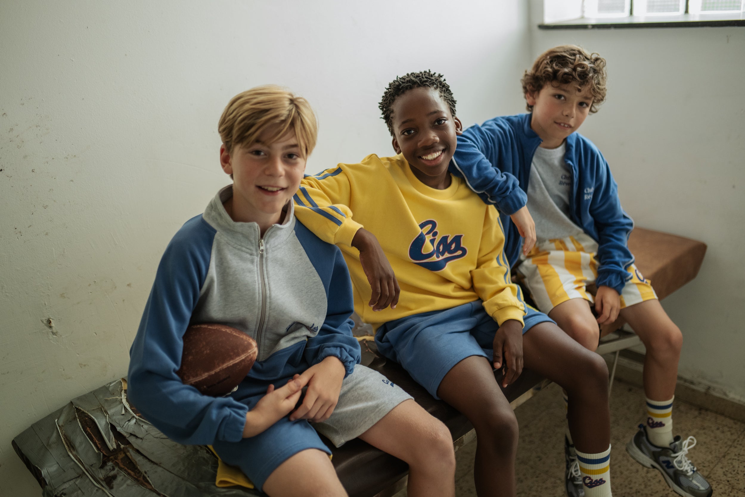 Cos I Said So - zip sweater kiss 1983 - colour block