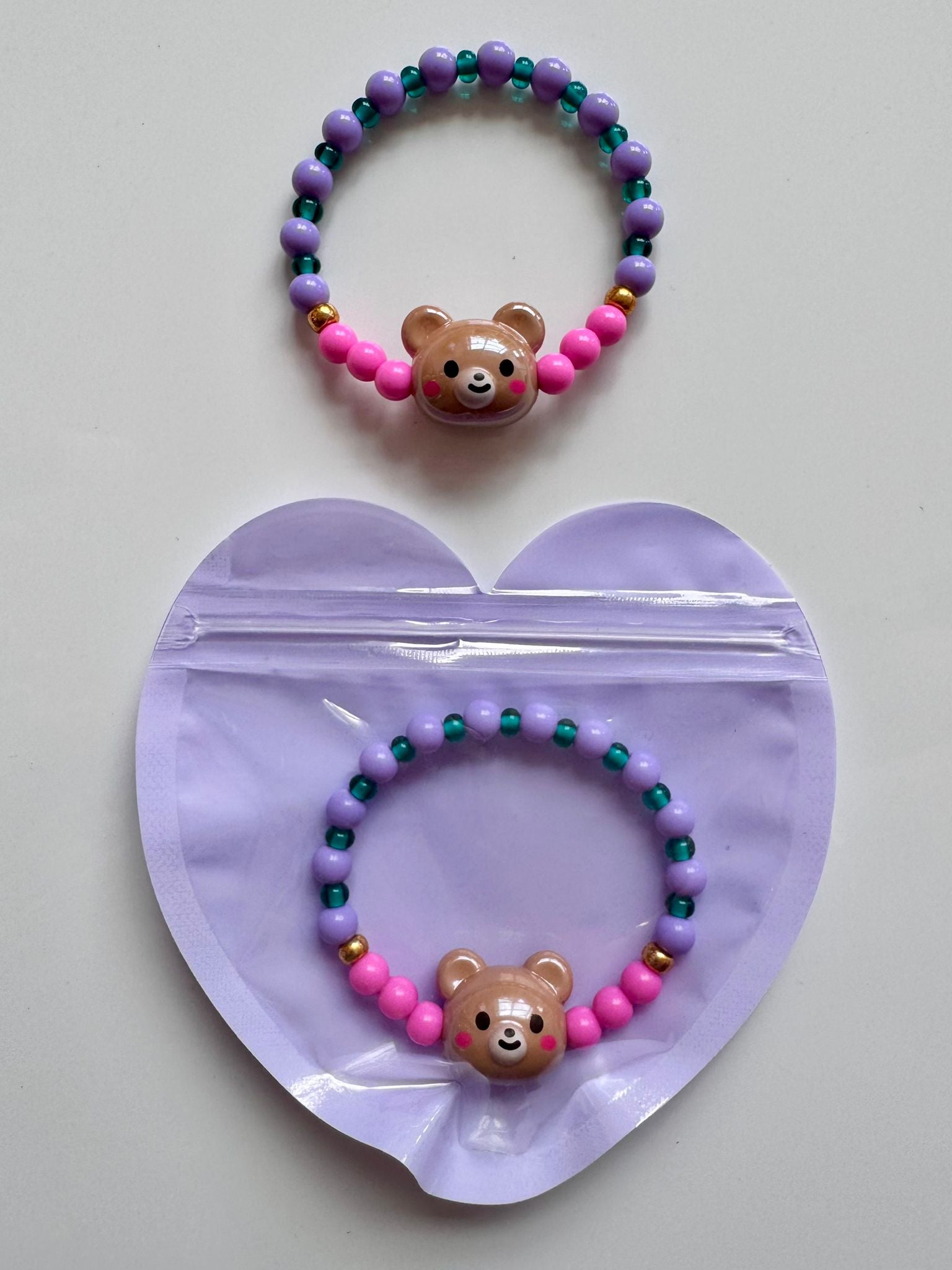 ByMelo - armbandje in hartjes verpakking - beer