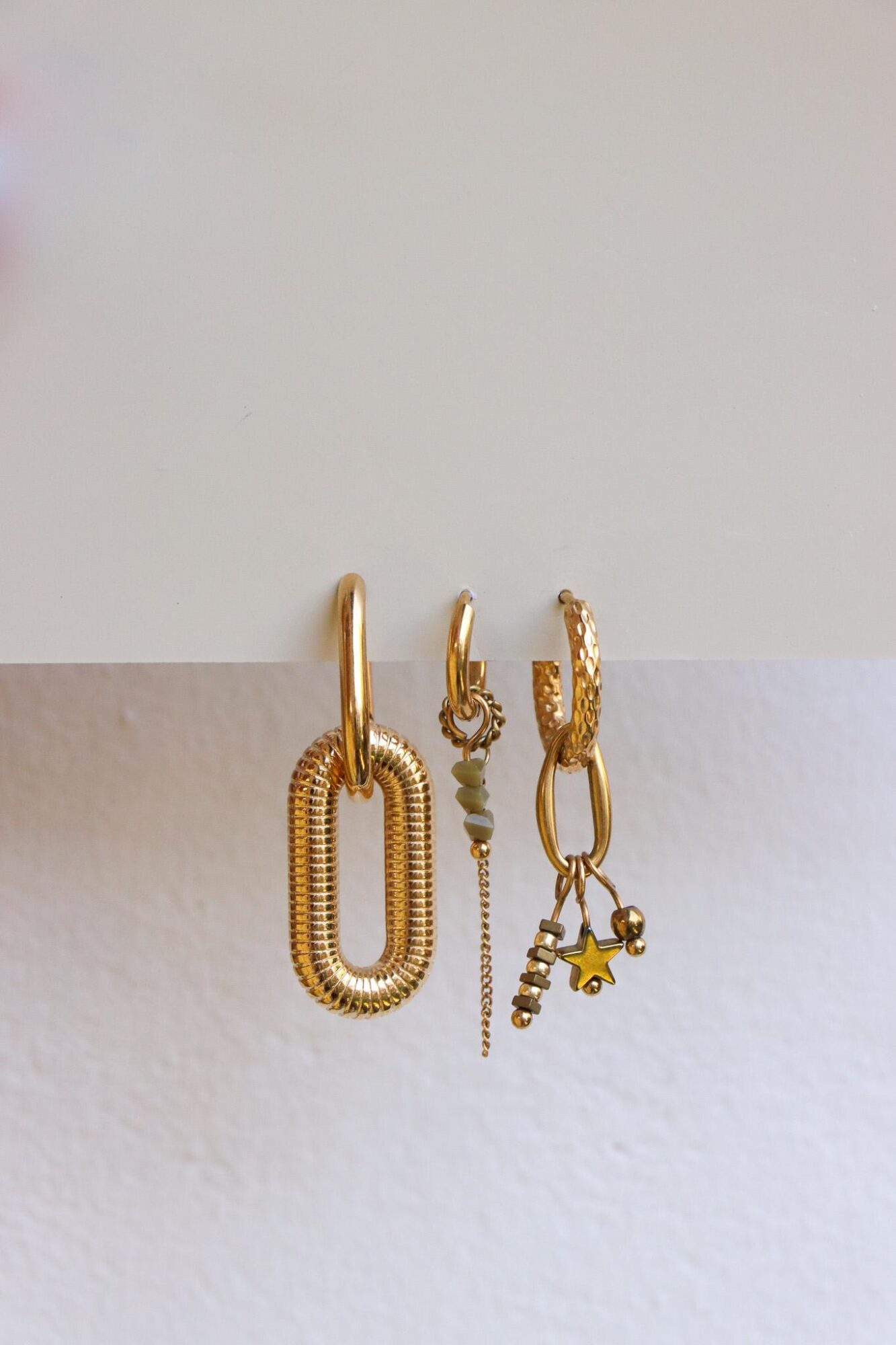 Label Kiki - oval stripe hoop gold