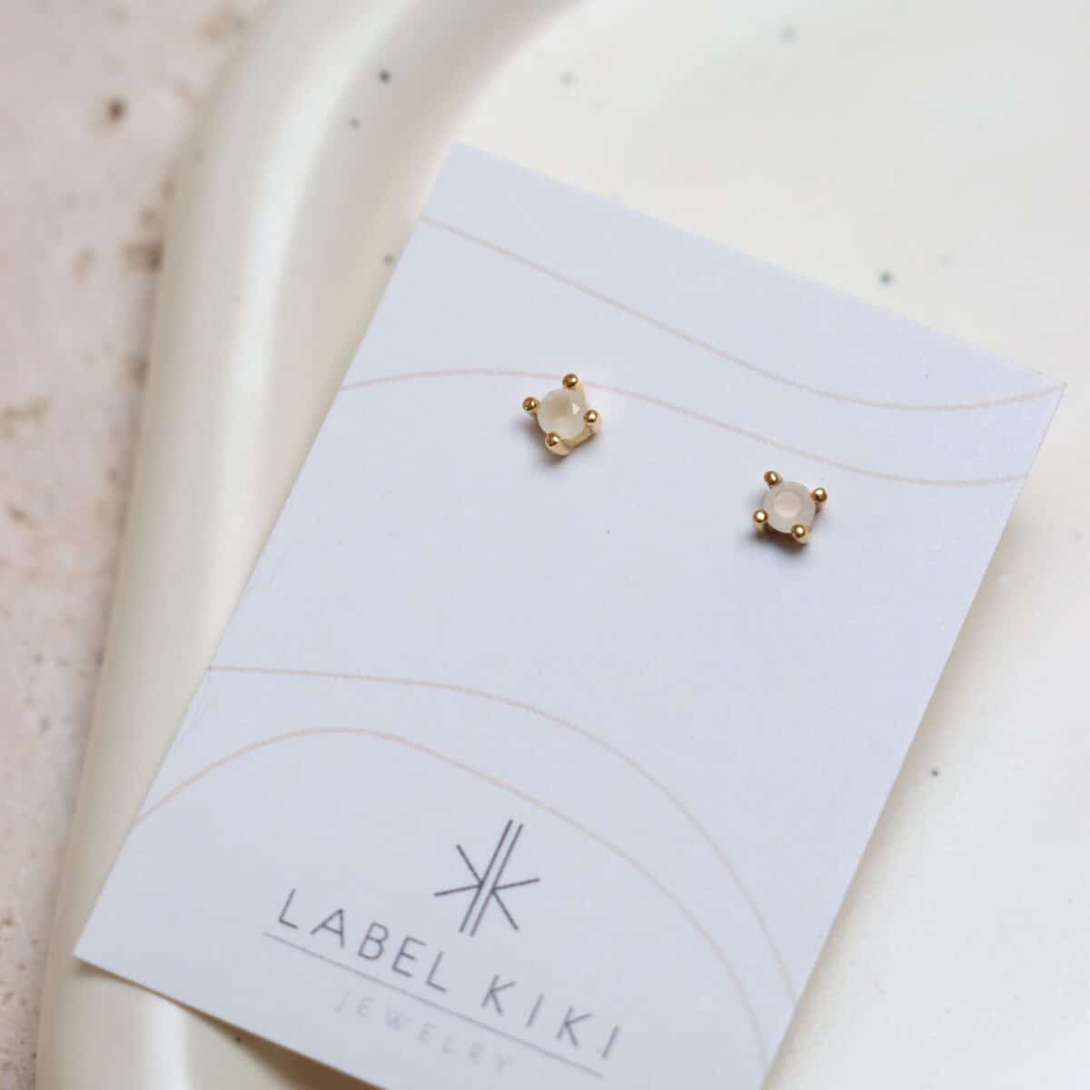Label Kiki - white stone gold