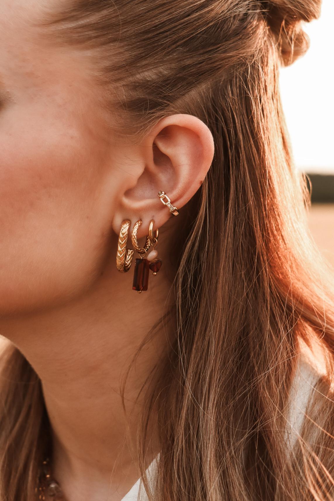 Label Kiki - shiny brown hoop gold
