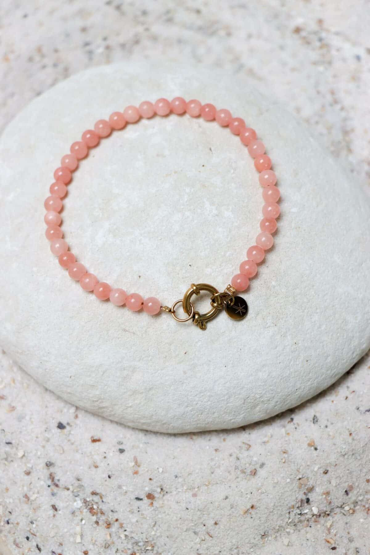 Label Kiki - pastel pink beads gold