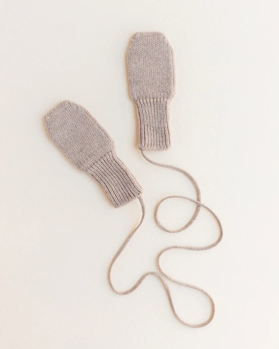 Hvid - mittens fiza - sand