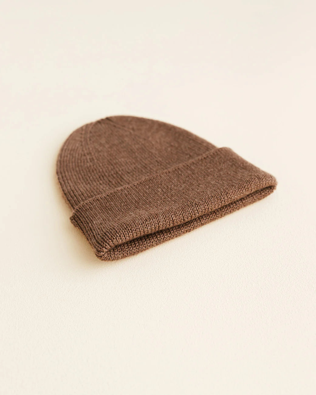 Hvid - beanie fonzie newborn - mocha