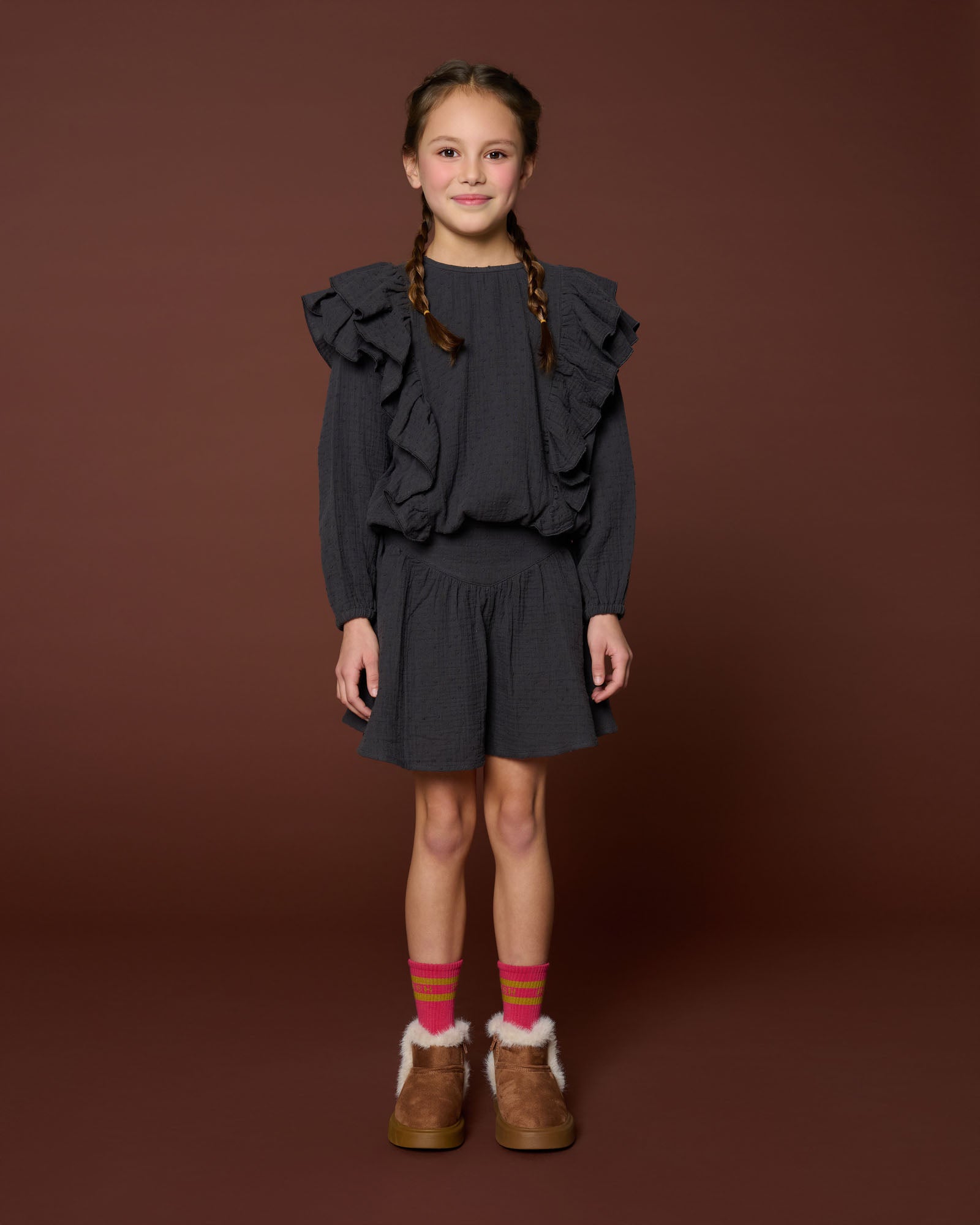 Petit Blush - romantic ruffle blousse - dark grey