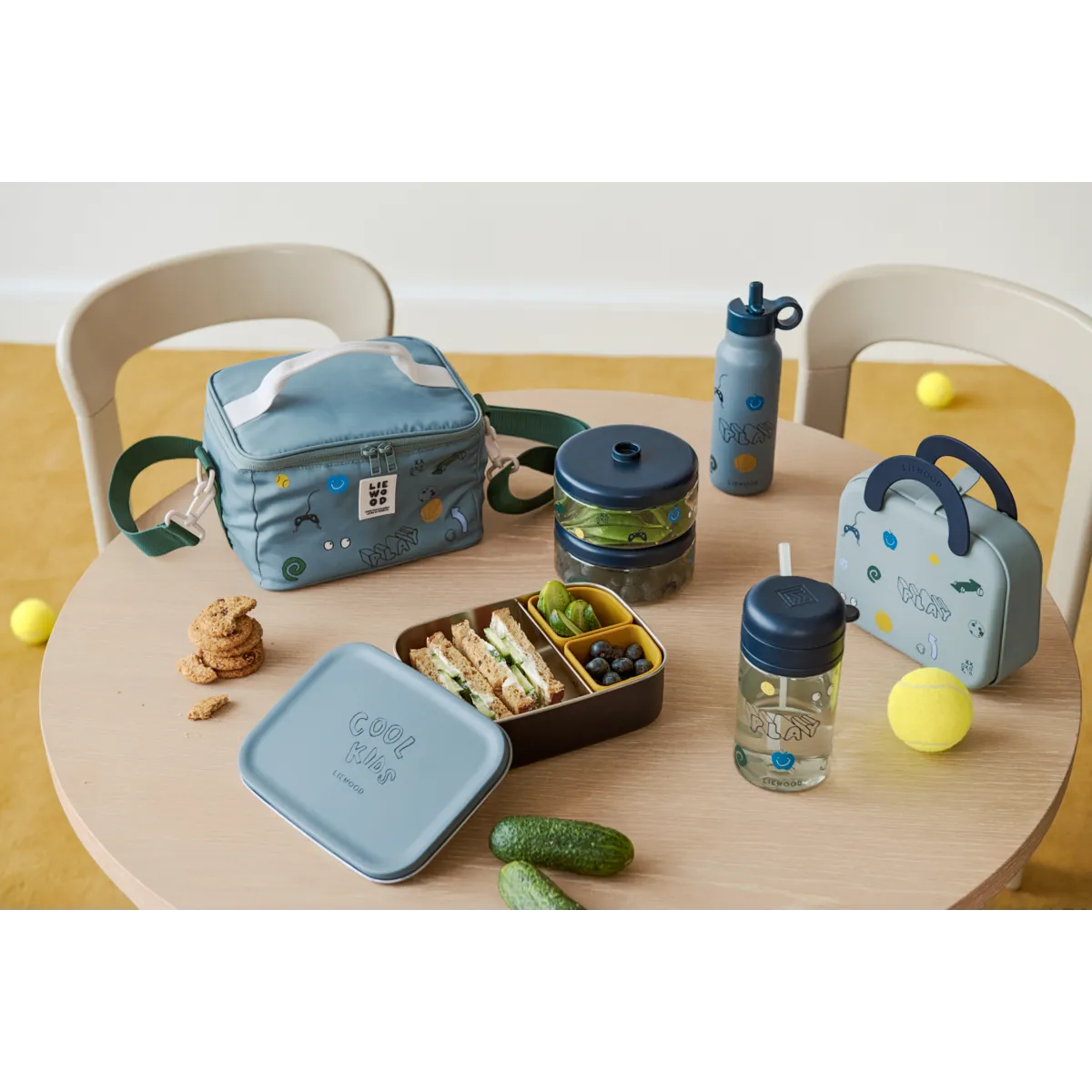Liewood - falk water bottle - play / dusty peppermint