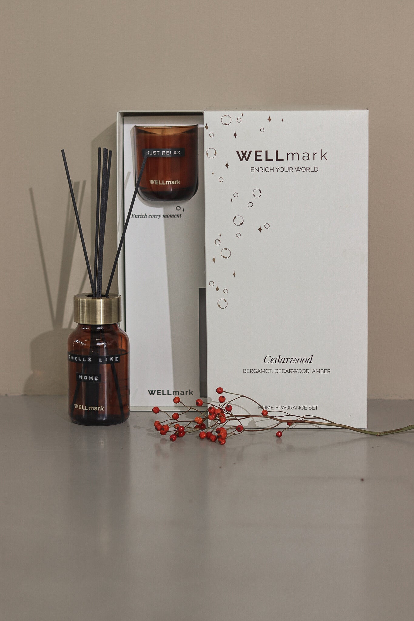 Wellmark - home fragrance set - cedarwood